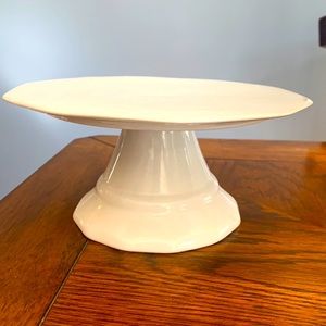 Vintage White milk pedestal cake stand